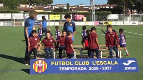350 jugadors i jugadores agrupats en 26 equips