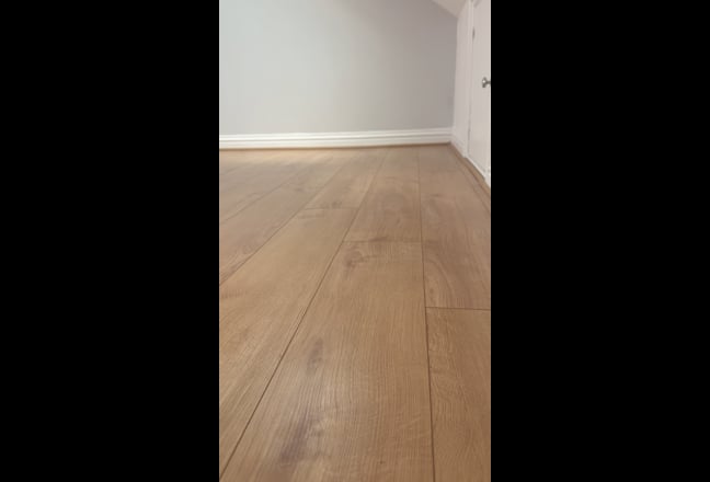 One double bedroom available  Main Photo
