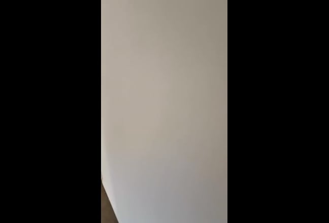 One room for sale! (shared uni house) Main Photo