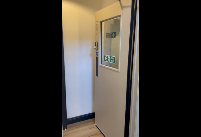 Room in a Shared Flat, Parsons Green Lane, SW6 Main Photo