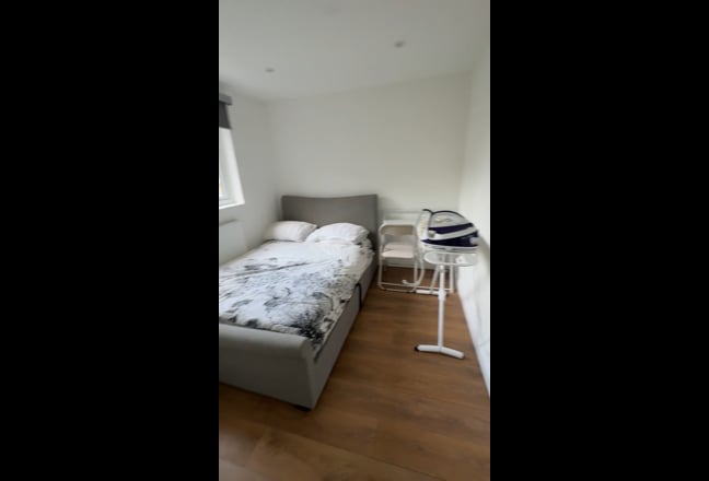 East Ham, Bill Incl – Female Professional Only Main Photo