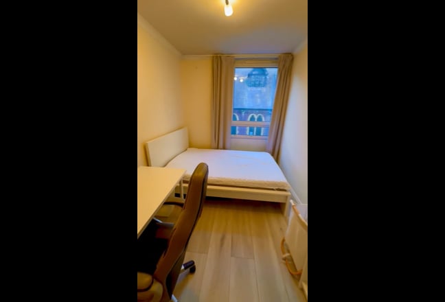 Room in a flatshare, Regent's Park Main Photo