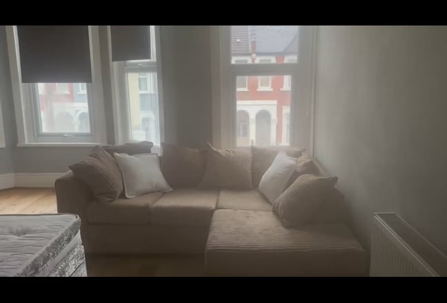 Video 1: Kitchen 