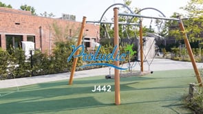 Familie J442 speeltoestellen klassieke spelen schommels filmpje