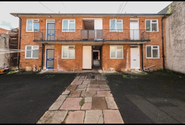  Steevens House Main Photo