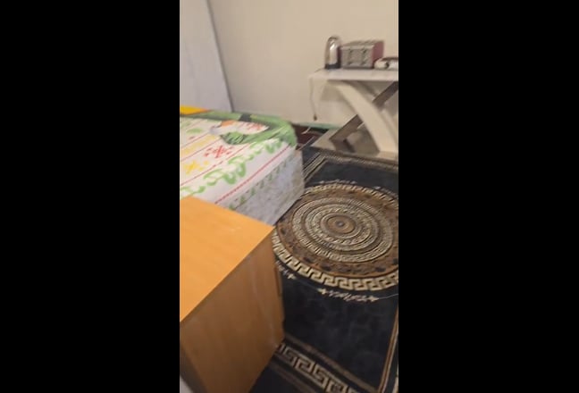 Double Room with Private Bathroom - M13 0NQ Main Photo