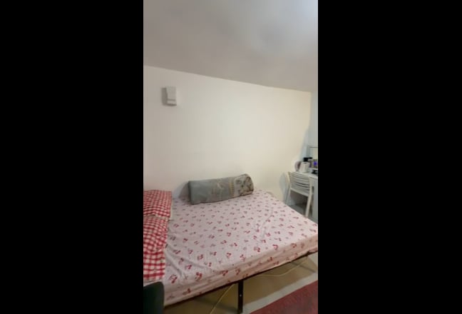 Self Contained Studio Flat| E15 |All Bills Inc Main Photo