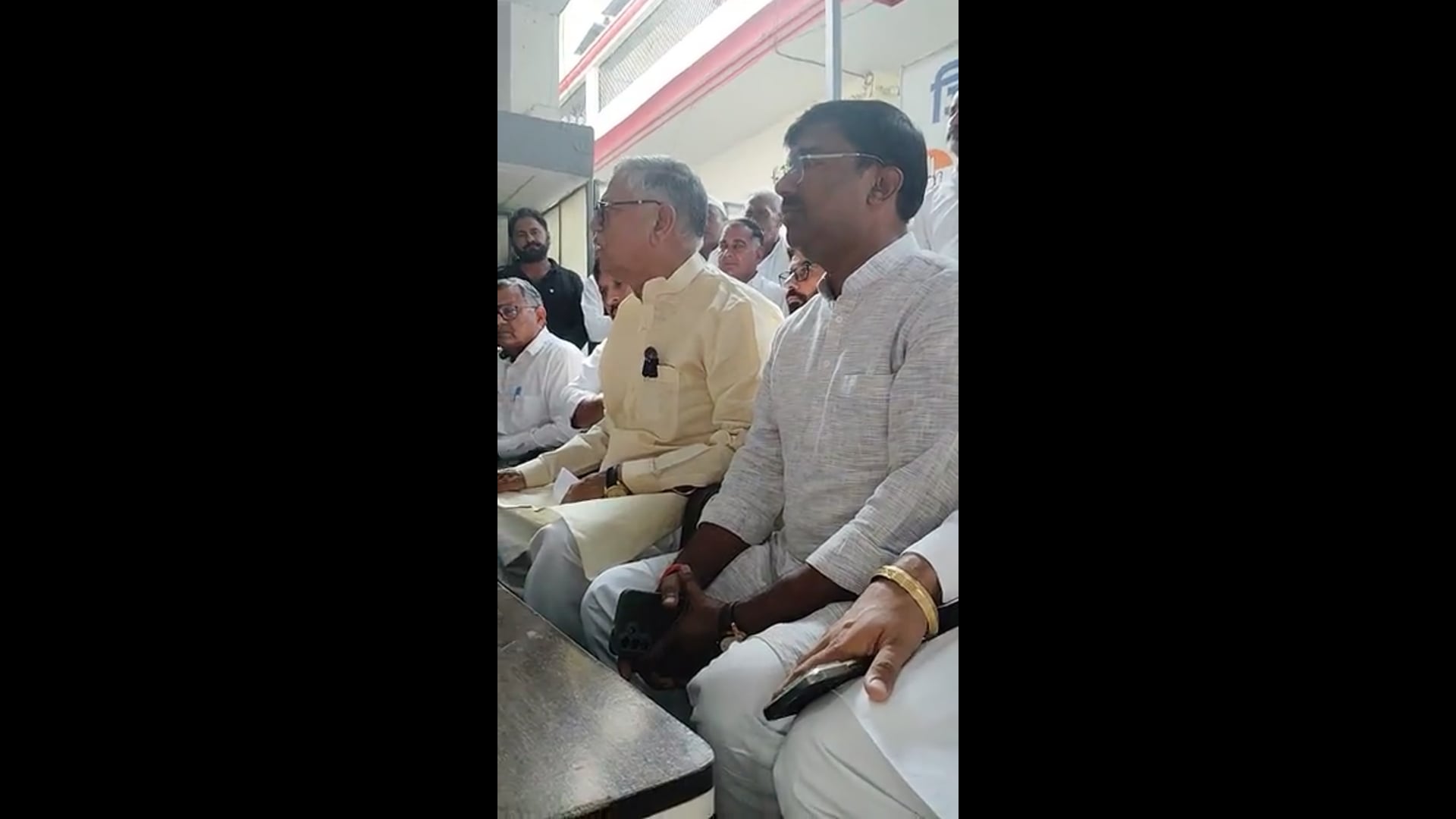 कांग्रेस नेता उदयभान ने कहा भाजपा निजीकरण को दे रही है बढ़ावा,,