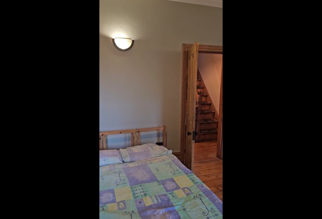 1  huge bay bed Beautiful Period House Main Photo