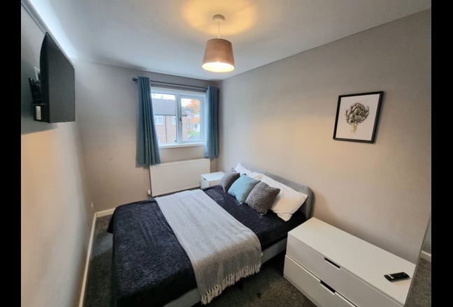 Double Rooms in House Share Property Close to Town Main Photo
