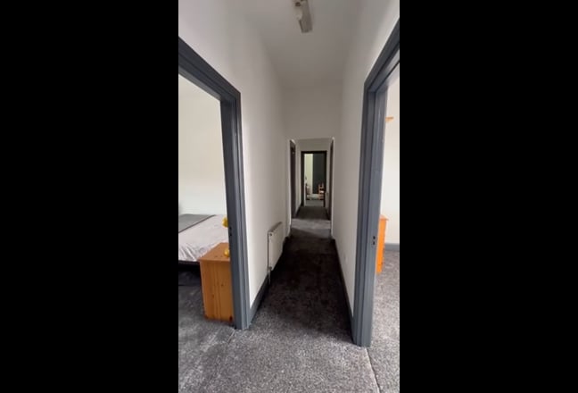 City centre room close to Snow hill station  Main Photo