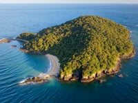 Isla Majestad – Private island in Panama, Central America – video thumbnail
