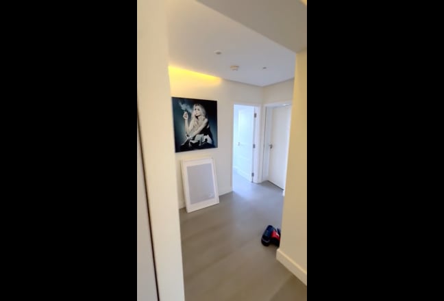Video 1: 