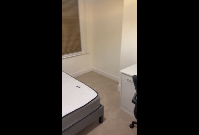 Stylish Spacious Double Room in South Wimbledon. Main Photo