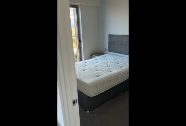 Double Room - 2 Bed Apartment - Cornbrook MCR Main Photo