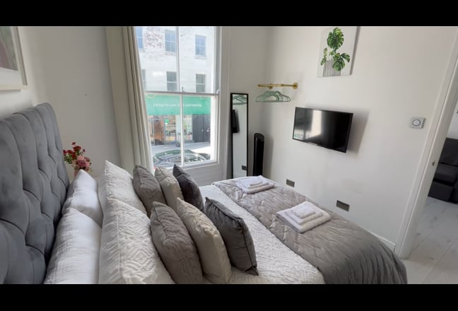 Video 1: Bedroom