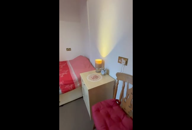 Video 1: 