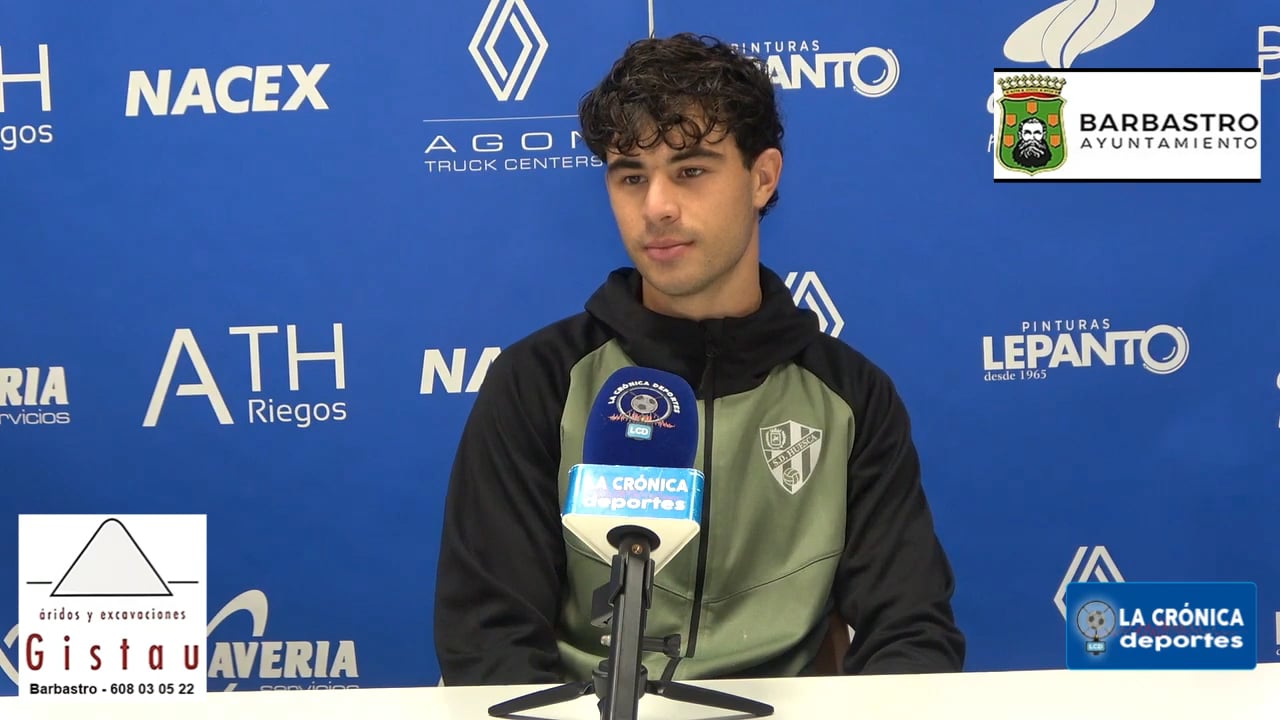 ALE CALVO (Jugador Huesca B) CD Binéfar 1-1 SD Huesca B / J 8 / 3ª RFEF