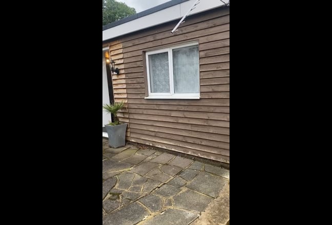 Small 1bed house Main Photo