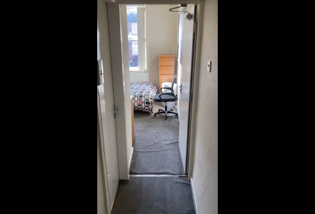 Double room in CV1 Main Photo