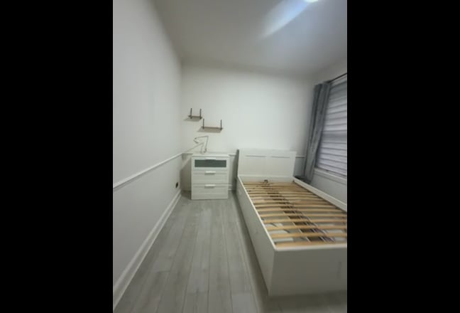 Video 1: Double Room