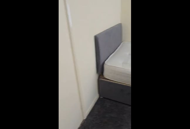 Double room near Farnham Road, Slough  Main Photo
