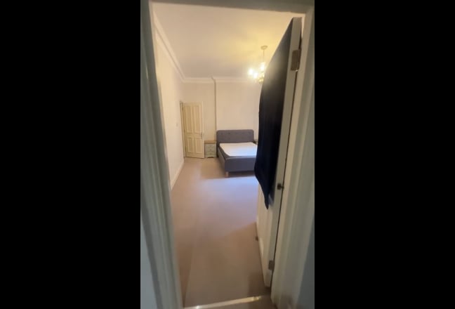 Video 1: Lounge