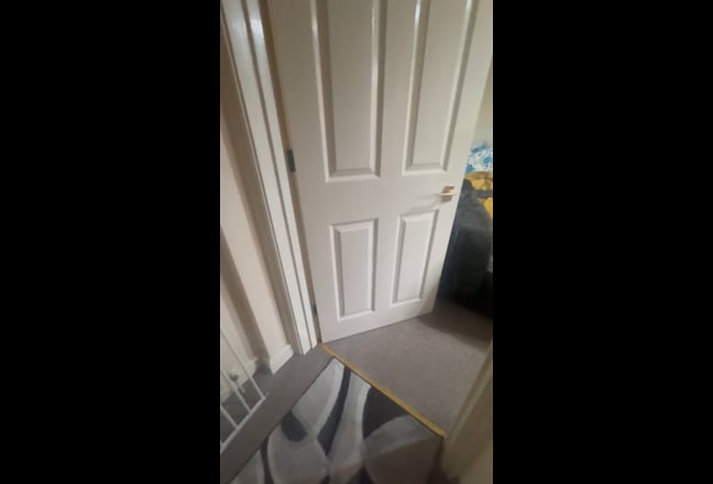 Spacious Double room  Main Photo
