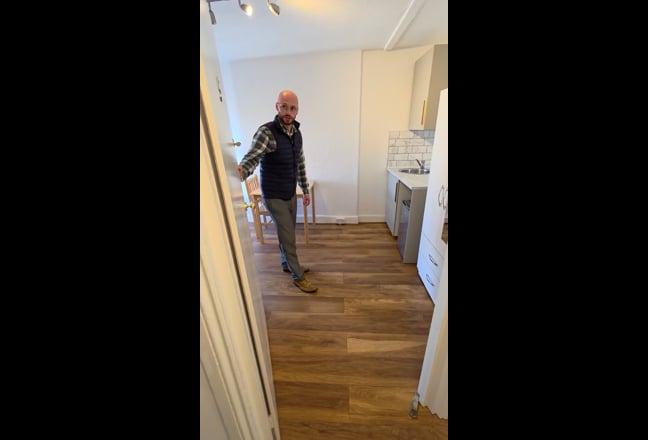 Video 1: This Room 6 photo is enhanced by AI