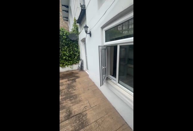 1 double room for rent  Main Photo