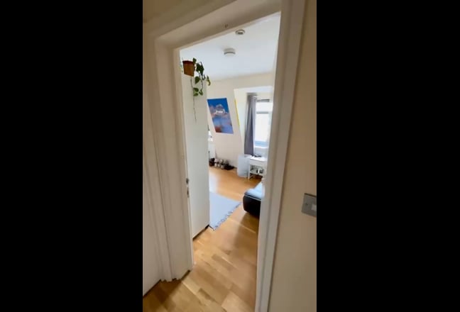Video 1: 