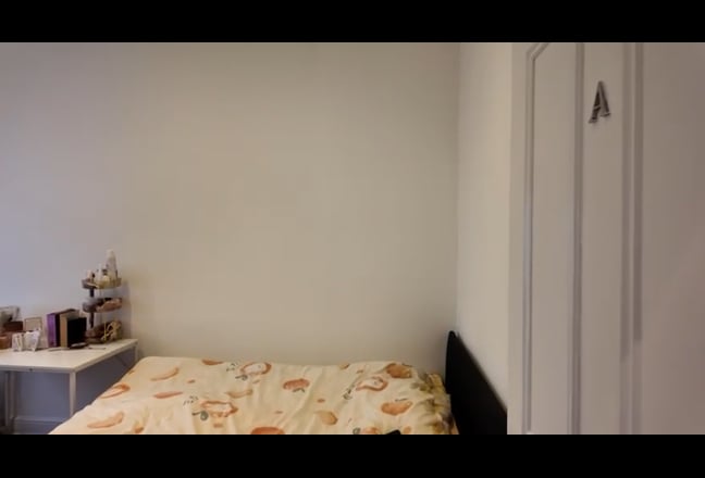 Video 1: Room