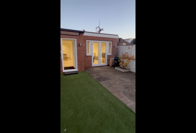 Video 1: 