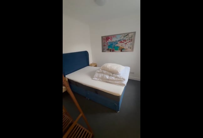 Invitation to share a home Main Photo