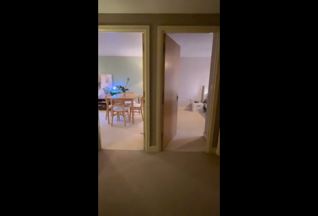 Spacious Double Room | 8-Min Walk to Stations Main Photo