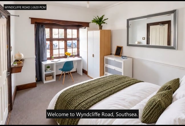 Social House & Pool | Doubles &pound;620–&pound;720 Main Photo