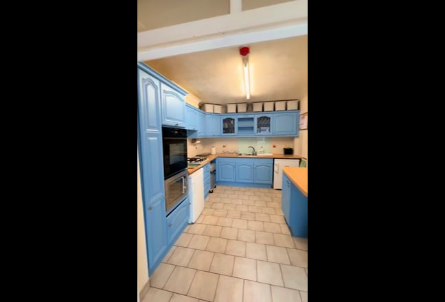 2 Double Rooms|&pound;620pm|SO15 Professional Hse Share Main Photo