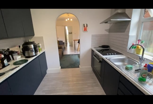 Video 1: 