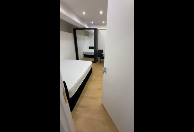 Video 1: 