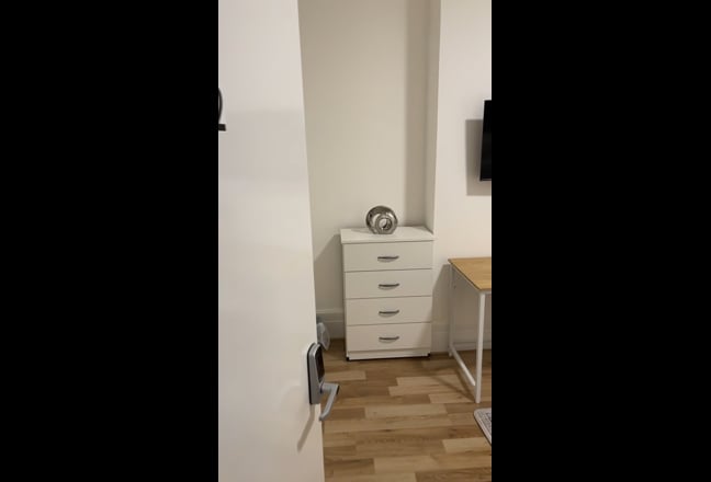 Video 1: Room