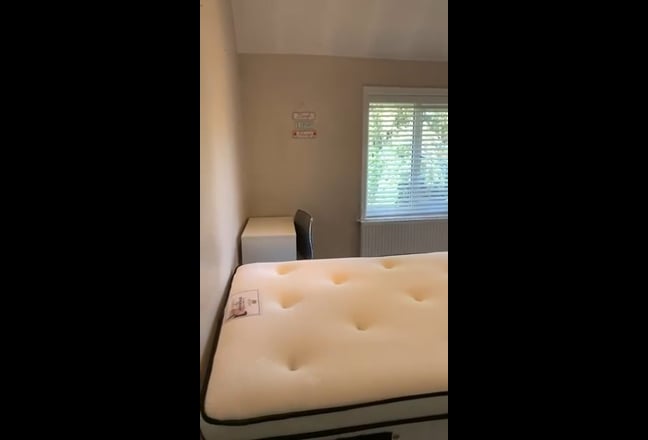 Double room in Beeston  Main Photo