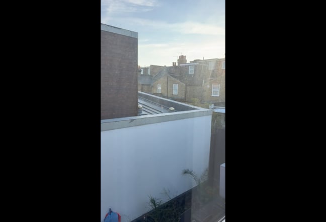 Spacious Double bedroom in Ealing/Hanwell Main Photo