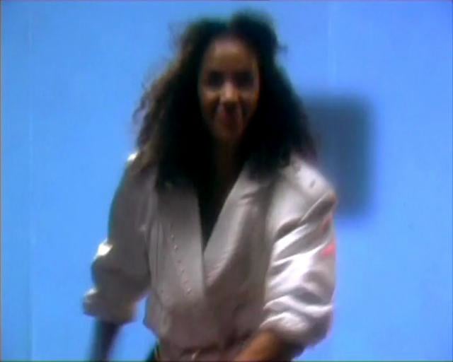 Musikvideo till gruppen Familjen. Jag jobbade som B- foto, redigerare och med animationerna.






