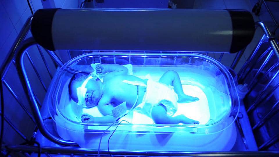 Firefly Phototherapy Treating First Infant on Vimeo