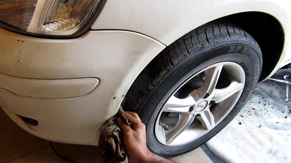 How to clean Tar from Car body on Vimeo