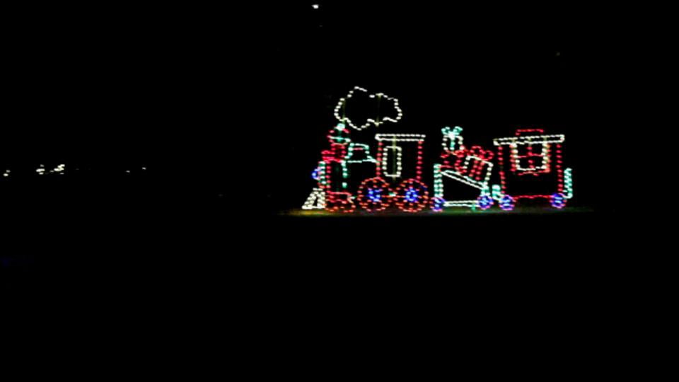 Christmas Lights at Hopelands Gardens Aiken, SC on Vimeo