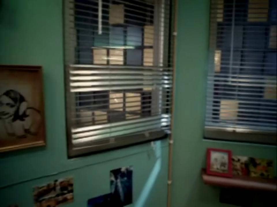 Radiohead Knives out on Vimeo