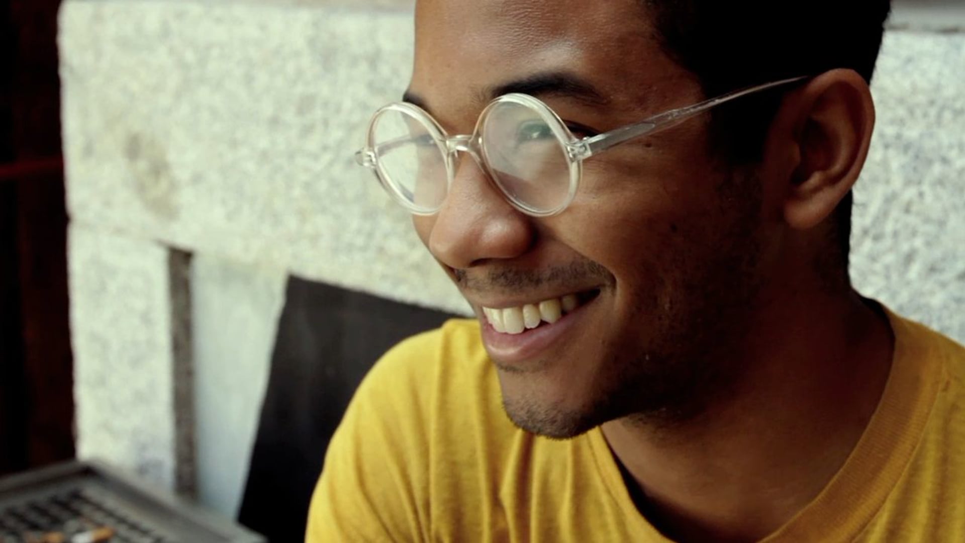 Documentocero: Toro y Moi