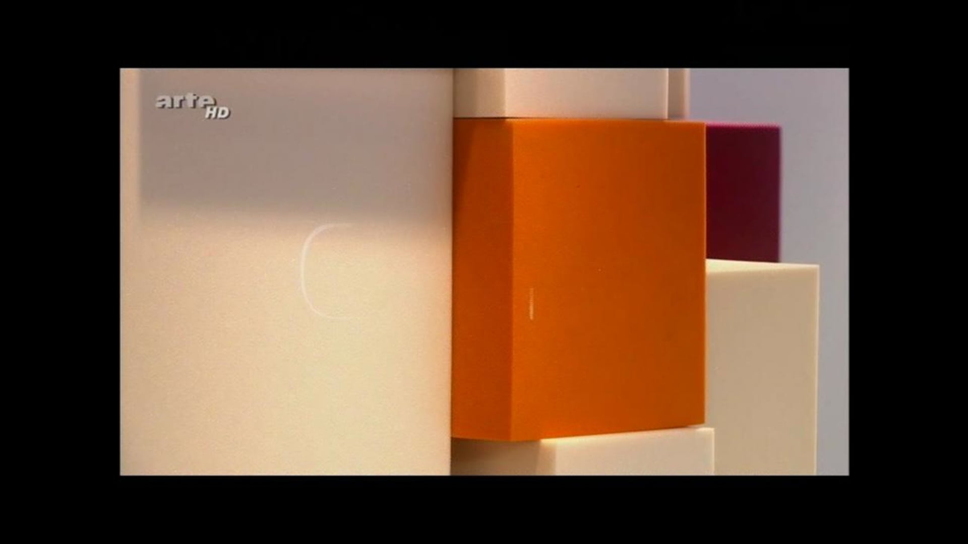 Voice Over pour l'émission "Chic" sur Arte