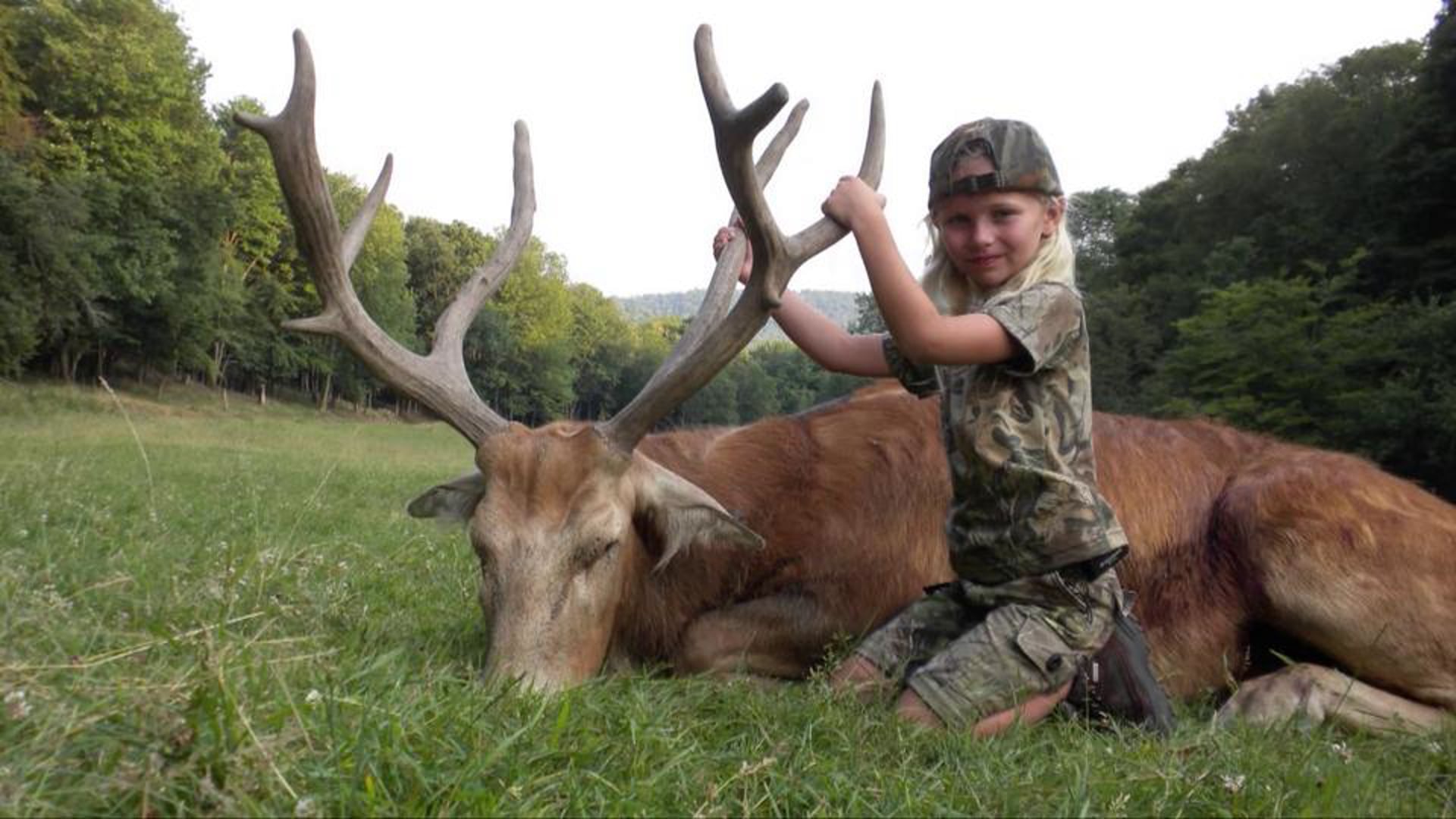 Powderhorn Hunting Promo